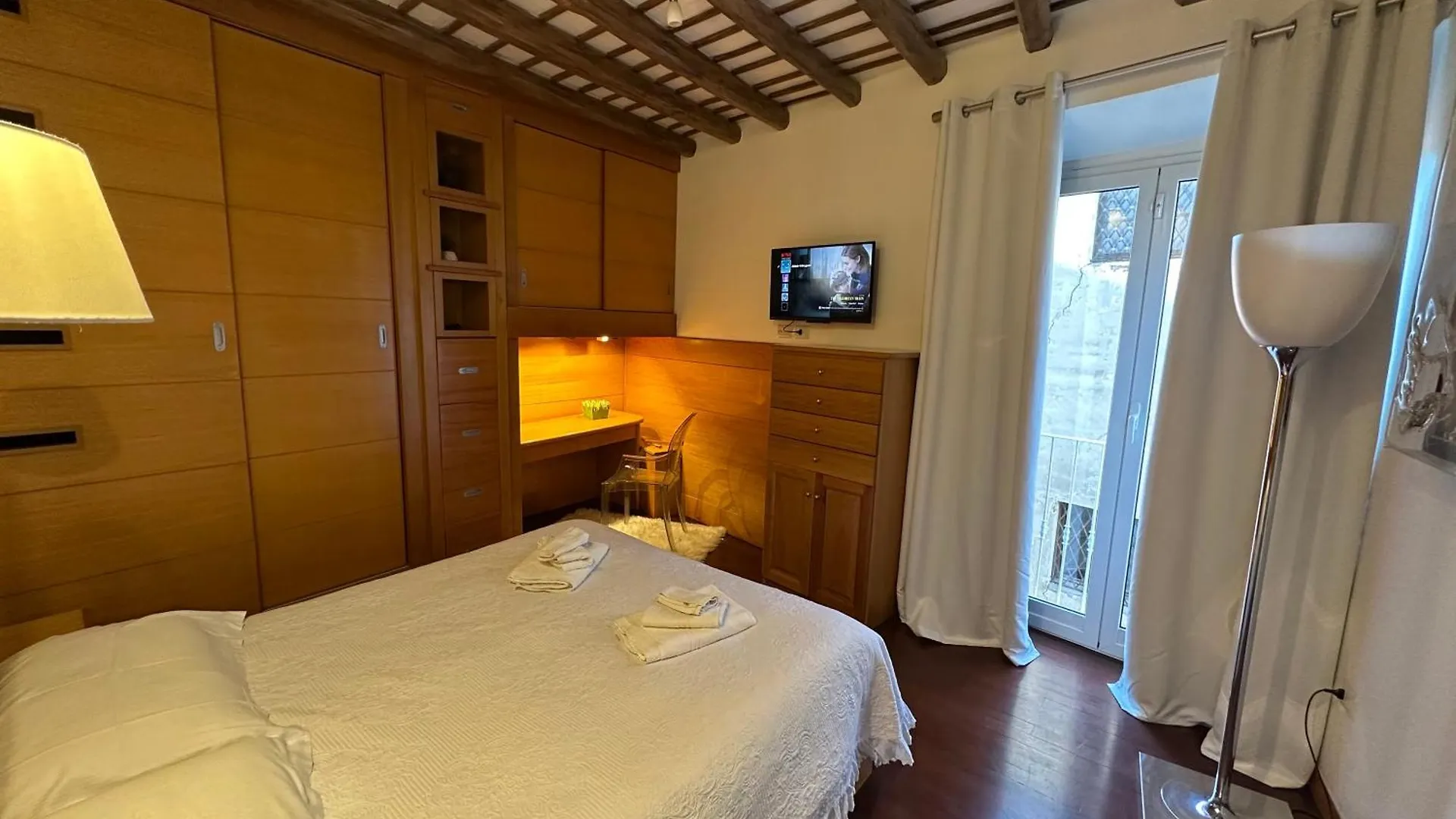 Tatil Evi Babuino Luxury Apartment - Piazza Di Spagna Roma
