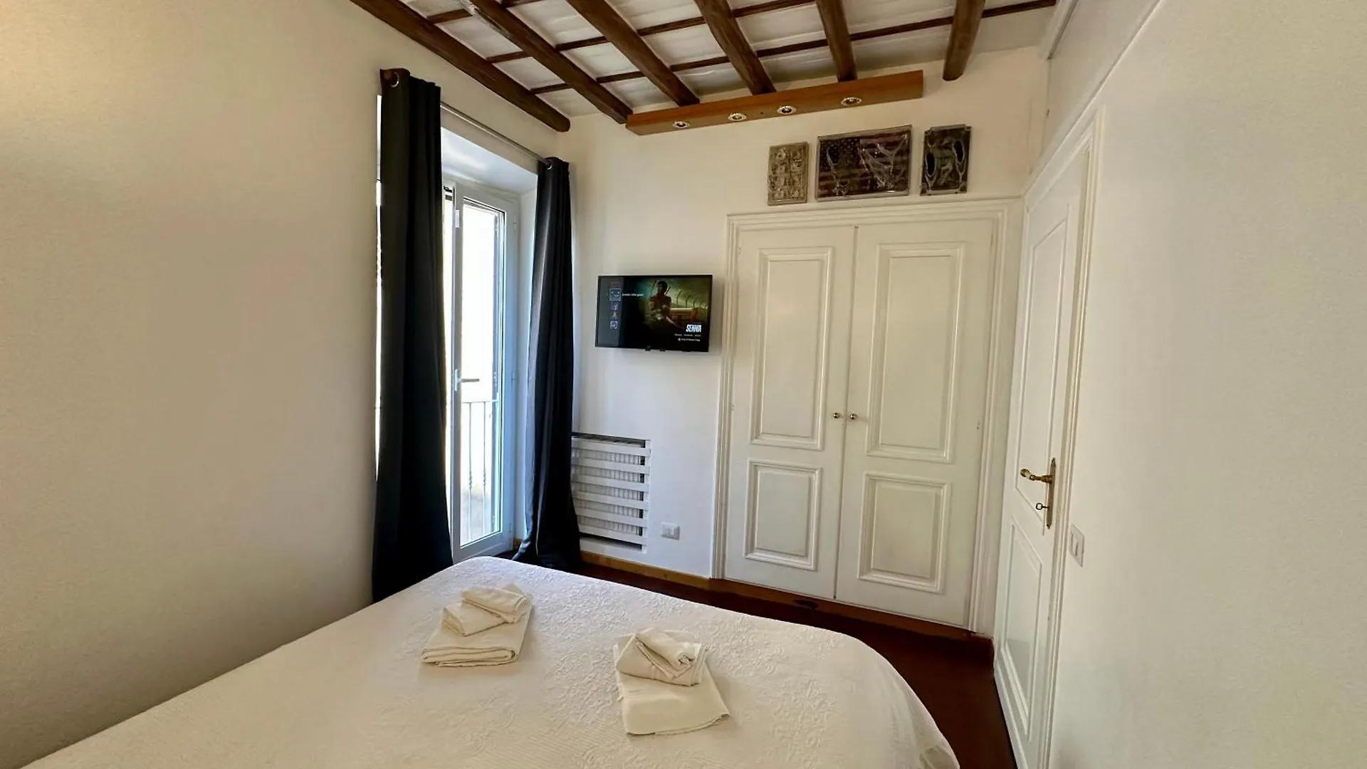Tatil Evi Babuino Luxury Apartment - Piazza Di Spagna Roma